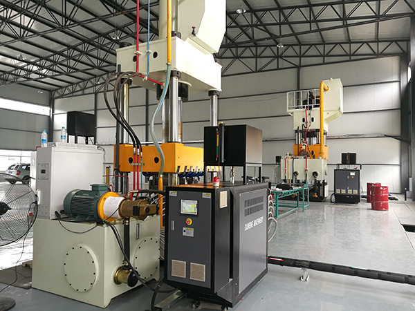 芳綸纖維成型模溫機如何改善生產效率？