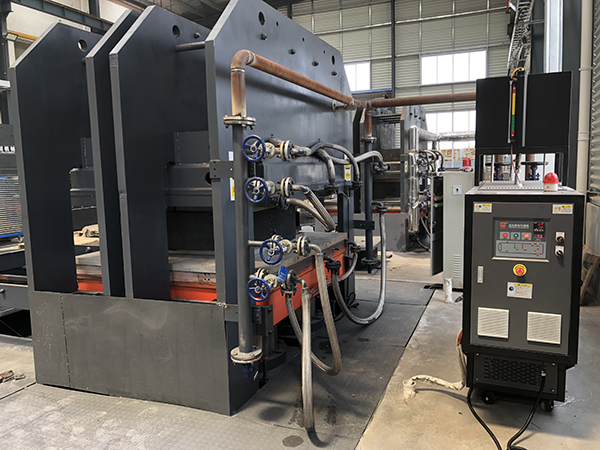 橡膠密煉機升級，橡膠密煉機模溫機精準控溫